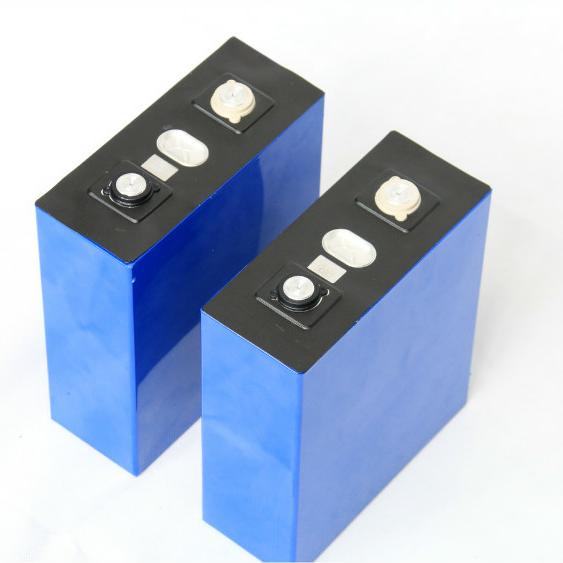 3.2V 125Ah LiFePO4 Cell LiFePO4 Wholesale E-Boat Yachts Sightseeing Car Low Temperature